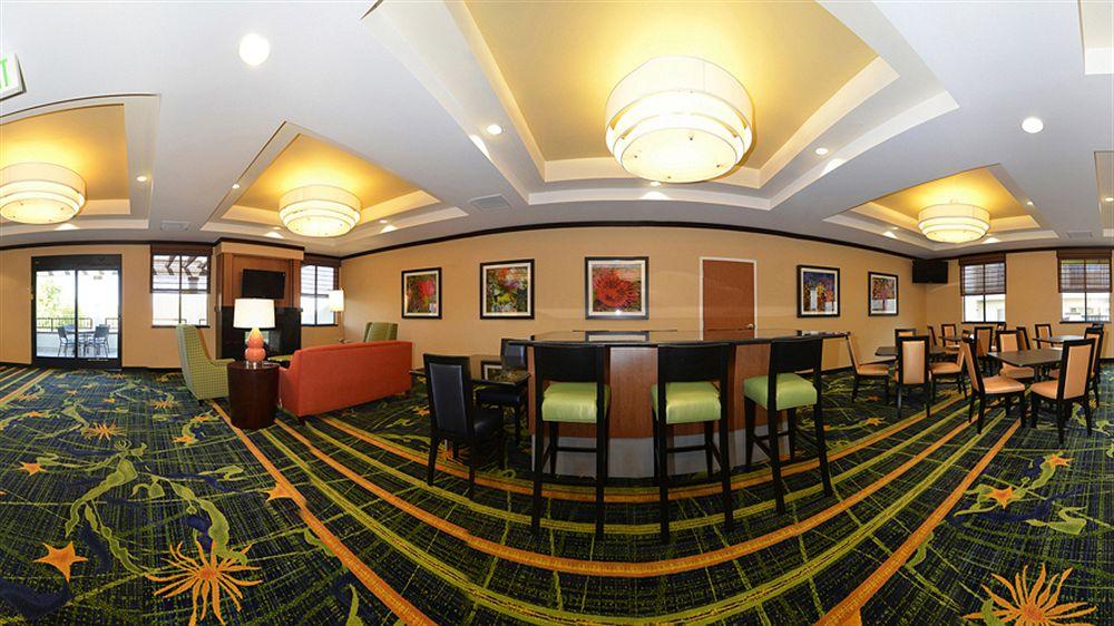 Fairfield Inn & Suites Santa Cruz - Capitola Bagian luar foto