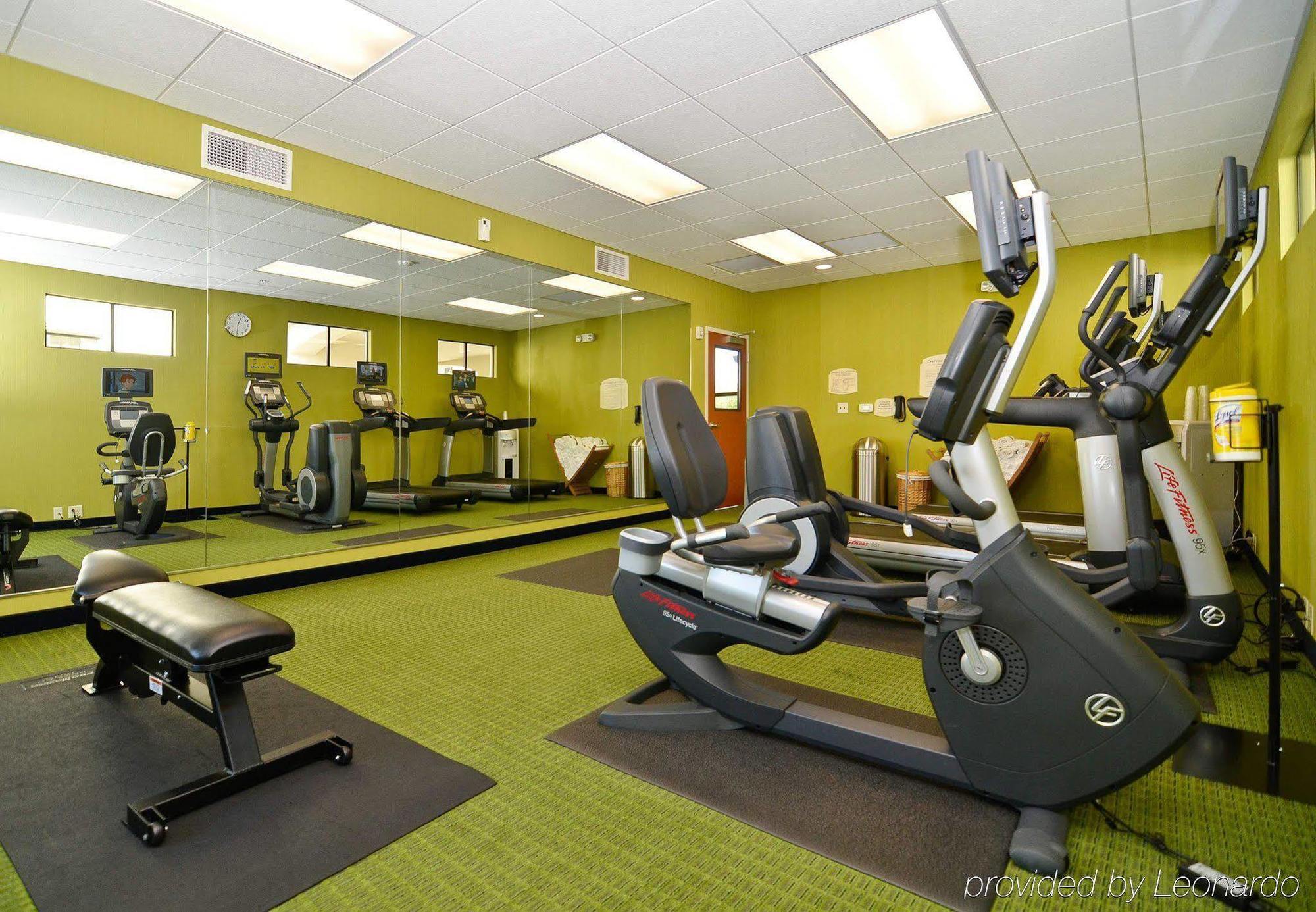 Fairfield Inn & Suites Santa Cruz - Capitola Bagian luar foto
